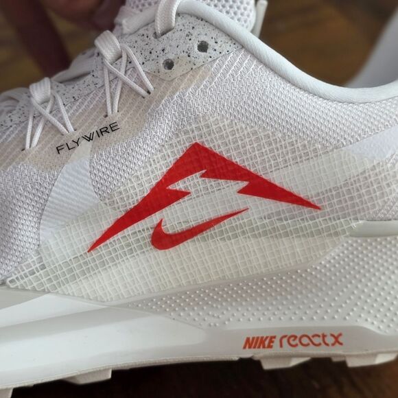 Nike ReactX Pegasus Trail 5 Hiking Running Shoes Women's 11.5 White Sail Red New - Picture 13 of 15